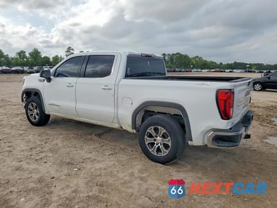 Drugie zdjęcie samochodu z przodu: 2022 GMC SIERRA K1500 SLE VIN:3GTPUBEK7NG625457 - miniatura