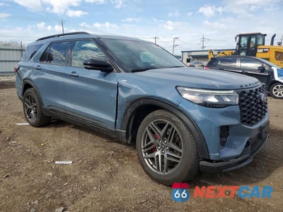 Czwarte zdjęcie samochodu z boku: 2025 FORD EXPLORER ST-LINE VIN:1FMUK8KH3SGB55404 - miniatura