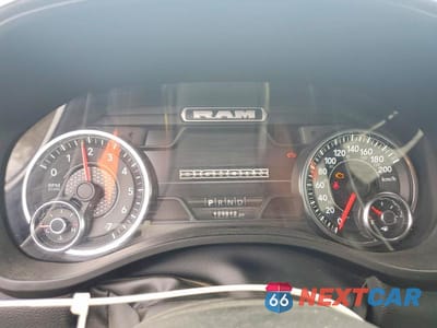 Zdjęcie 9 z 12 samochodu: 2022 DODGE RAM 1500 VIN:1C6RRFFG3NN317230 - miniatura