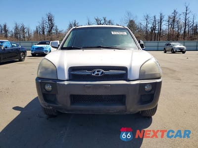 Piąte zdjęcie samochodu w środku: 2008 HYUNDAI TUCSON SE VIN:KM8JN72D08U866201 - miniatura