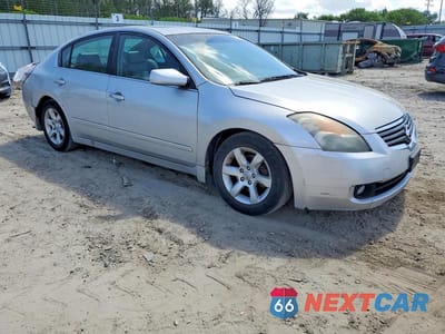 Czwarte zdjęcie samochodu z boku: 2009 NISSAN ALTIMA 2.5 VIN:1N4AL21E19N432135 - miniatura
