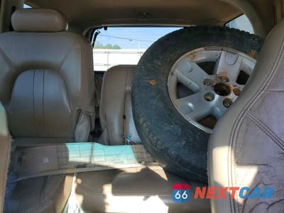 Zdjęcie 10 z 13 samochodu: 2000 FORD EXPEDITION EDDIE BAUER VIN:1FMEU17L9YLB14035 - miniatura