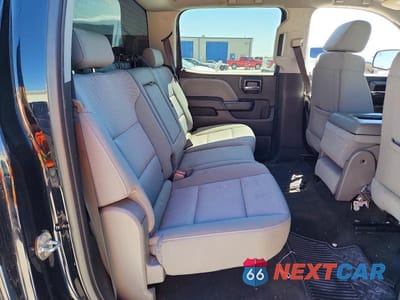 Zdjęcie 10 z 13 samochodu: 2018 CHEVROLET SILVERADO C1500 CUSTOM VIN:3GCPCPEHXJG277880 - miniatura