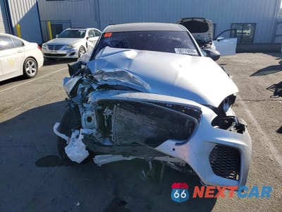 Piąte zdjęcie samochodu w środku: 2020 JAGUAR E-PACE R-DYNAMIC SE VIN:SADFL2GX9L1009511 - miniatura
