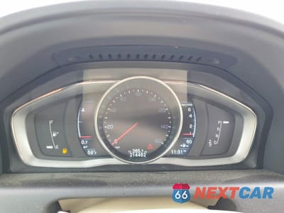 Zdjęcie 9 z 12 samochodu: 2015 VOLVO XC60 T6 PLATINUM VIN:YV4902RM1F2659837 - miniatura