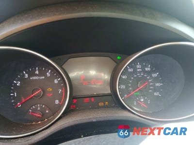 Zdjęcie 9 z 13 samochodu: 2018 KIA SEDONA LX VIN:KNDMB5C11J6405876 - miniatura