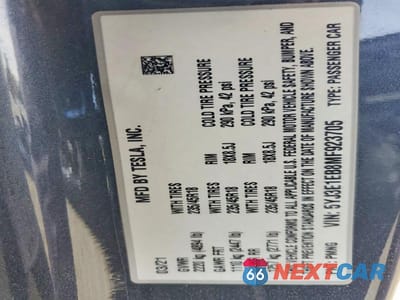 Zdjęcie 13 z 13 samochodu: 2021 TESLA MODEL 3 VIN:5YJ3E1EB8MF923705 - miniatura