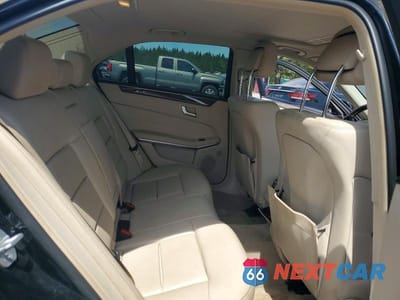 Zdjęcie 10 z 12 samochodu: 2014 MERCEDES-BENZ E 350 VIN:WDDHF5KB0EA870738 - miniatura