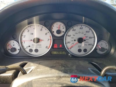 Zdjęcie 9 z 12 samochodu: 2004 MAZDA MX-5 MIATA SPEED VIN:JM1NB354740409387 - miniatura