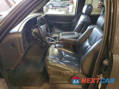 Zdjęcie 7 z 12 samochodu: 2004 CHEVROLET SILVERADO K1500 VIN:2GCEK19T241240020 - miniatura