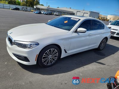 2018 BMW 530E WBAJA9C59JB251714 - główne zdjęcie licytacji z USA - miniatura