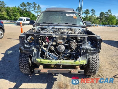 Piąte zdjęcie samochodu w środku: 2003 NISSAN FRONTIER XE-V6 VIN:1N6ED27Y63C439981 - miniatura