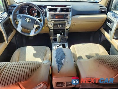 Zdjęcie 8 z 13 samochodu: 2010 TOYOTA 4RUNNER SR5 VIN:JTEZU5JR9A5010399 - miniatura