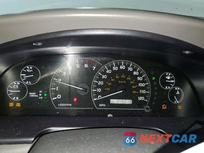 Zdjęcie 9 z 12 samochodu: 2005 TOYOTA SEQUOIA LIMITED VIN:5TDBT48A35S249711 - miniatura