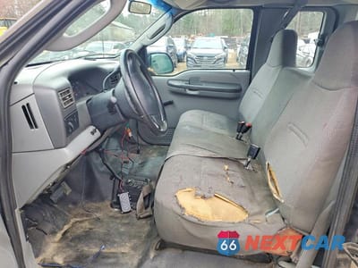 Zdjęcie 7 z 11 samochodu: 2003 FORD F-250 SUPER DUTY VIN:1FTNX21L03EC45863 - miniatura