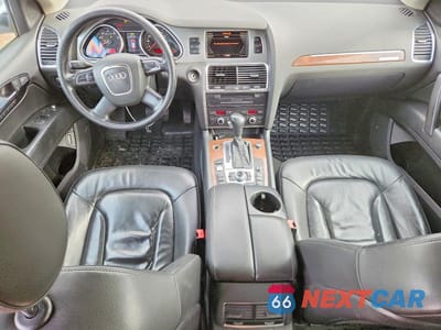 Zdjęcie 8 z 12 samochodu: 2011 AUDI Q7 PREMIUM PLUS VIN:WA1LGCFE8BD010648 - miniatura