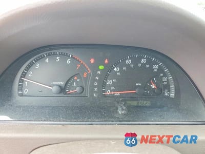 Zdjęcie 9 z 12 samochodu: 2003 TOYOTA CAMRY LE VIN:4T1BE32K13U252665 - miniatura