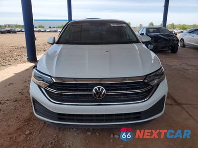 Piąte zdjęcie samochodu w środku: 2023 VOLKSWAGEN JETTA SE VIN:3VW7M7BUXPM059699 - miniatura