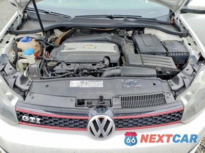 Zdjęcie 11 z 12 samochodu: 2011 VOLKSWAGEN GTI VIN:WVWHD7AJ6BW187834 - miniatura