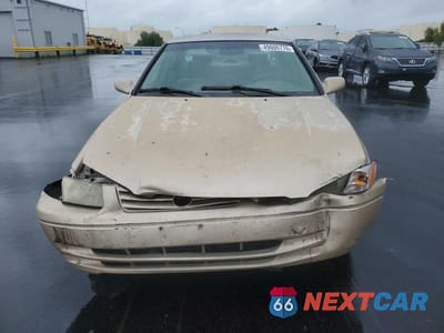 Piąte zdjęcie samochodu w środku: 1999 TOYOTA CAMRY LE VIN:4T1BG22K6XU600275 - miniatura