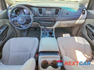 Zdjęcie 8 z 12 samochodu: 2016 KIA SEDONA L VIN:KNDMA5C18G6120510 - miniatura