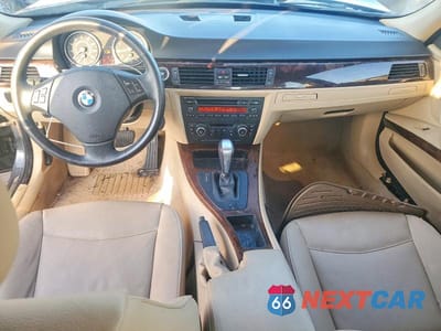Zdjęcie 8 z 12 samochodu: 2010 BMW 335 XI VIN:WBAPL3C54AA407875 - miniatura
