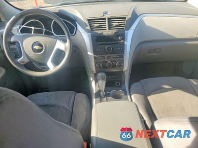 Zdjęcie 8 z 12 samochodu: 2012 CHEVROLET TRAVERSE LT VIN:1GNKRGED1CJ261467 - miniatura