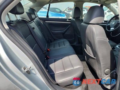 Zdjęcie 10 z 12 samochodu: 2008 VOLKSWAGEN JETTA SE VIN:3VWRZ71K18M059327 - miniatura