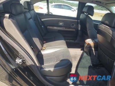 Zdjęcie 10 z 12 samochodu: 2007 BMW 750 VIN:WBAHN83567DT74090 - miniatura