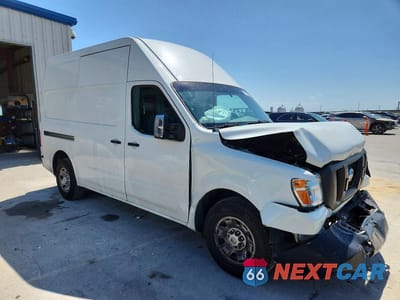 Czwarte zdjęcie samochodu z boku: 2016 NISSAN NV 3500 DELIVERY VAN VIN:1N6AF0LY0GN807343 - miniatura