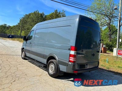 Trzecie zdjęcie samochodu z tyłu: 2018 MERCEDES-BENZ SPRINTER 2500 VIN:WD3PE7CD3JP631447 - miniatura