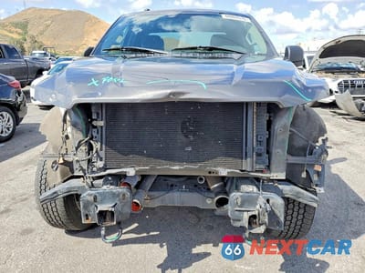Piąte zdjęcie samochodu w środku: 2018 FORD F150 SUPER CAB VIN:1FTEX1EP1JKF58748 - miniatura