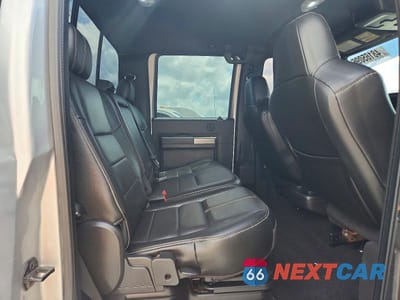 Zdjęcie 6 z 10 samochodu: 2008 FORD F350 SRW SUPER DUTY VIN:1FTWW31R18EB27944 - miniatura