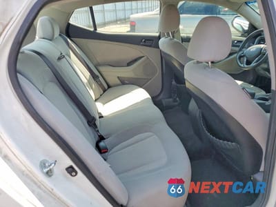 Zdjęcie 10 z 12 samochodu: 2011 KIA OPTIMA LX VIN:KNAGM4A74B5073509 - miniatura