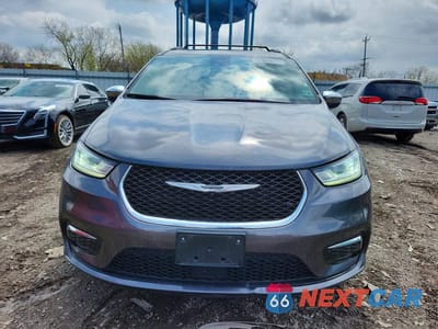 Piąte zdjęcie samochodu w środku: 2023 CHRYSLER PACIFICA LIMITED VIN:2C4RC1GG3PR597250 - miniatura