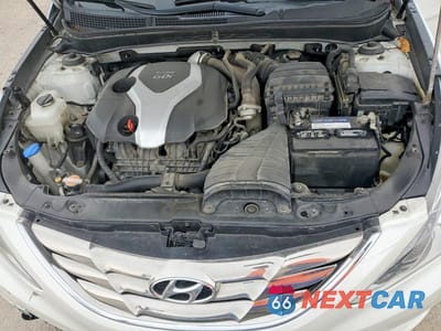 Zdjęcie 11 z 12 samochodu: 2012 HYUNDAI SONATA SE 2.0T VIN:5NPEC4AB6CH446424 - miniatura