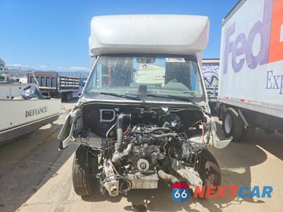 Piąte zdjęcie samochodu w środku: 2021 MERCEDES-BENZ SPRINTER 4500 VIN:W1X9D2356MN177627 - miniatura