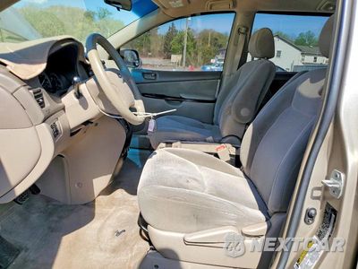 Zdjęcie 7 z 13 samochodu: 2005 TOYOTA SIENNA LE 8 PASSENGER VIN:5TDZA23C95S295920 - miniatura