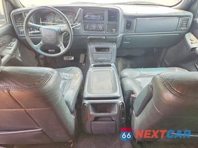 Zdjęcie 8 z 12 samochodu: 2001 GMC NEW SIERRA K1500 VIN:1GTEK19T91E181459 - miniatura