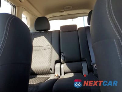 Zdjęcie 10 z 13 samochodu: 2018 NISSAN ROGUE S VIN:KNMAT2MV1JP551088 - miniatura