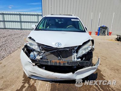 Piąte zdjęcie samochodu w środku: 2013 TOYOTA SIENNA XLE 8-PASSENGER VIN:5TDYK3DC3DS377623 - miniatura