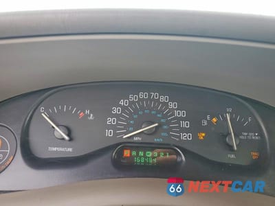 Zdjęcie 9 z 12 samochodu: 2002 BUICK CENTURY CUSTOM VIN:2G4WS52J521141091 - miniatura
