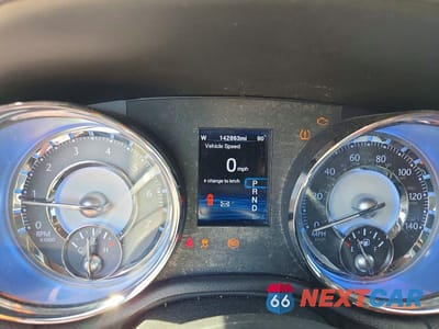 Zdjęcie 9 z 12 samochodu: 2012 CHRYSLER 300 VIN:2C3CCAAGXCH126733 - miniatura