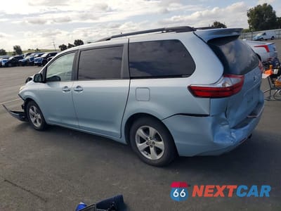 Drugie zdjęcie samochodu z przodu: 2016 TOYOTA SIENNA LE VIN:5TDKK3DC8GS742727 - miniatura