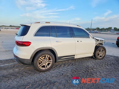 Trzecie zdjęcie samochodu z tyłu: 2021 MERCEDES-BENZ GLB 250 VIN:W1N4M4GB1MW099489 - miniatura