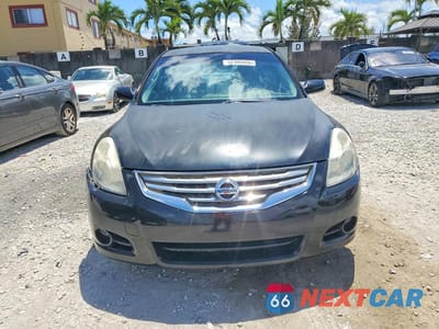 Piąte zdjęcie samochodu w środku: 2012 NISSAN ALTIMA 2.5 VIN:1N4AL2AP9CN487649 - miniatura