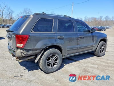 Trzecie zdjęcie samochodu z tyłu: 2006 JEEP GRAND CHEROKEE LAREDO VIN:1J4GR48K36C220820 - miniatura