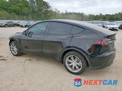 Drugie zdjęcie samochodu z przodu: 2024 TESLA MODEL Y VIN:7SAYGDEE0RA221963 - miniatura