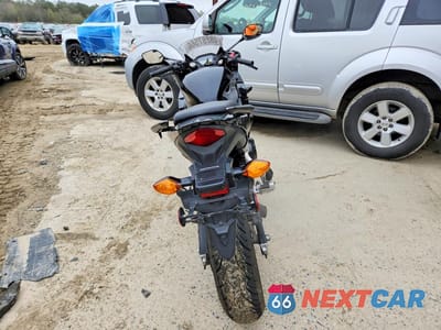 Czwarte zdjęcie samochodu z boku: 2015 HONDA CBR500 R VIN:MLHPC4462F5201189 - miniatura