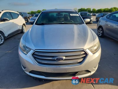 Piąte zdjęcie samochodu w środku: 2014 FORD TAURUS SEL VIN:1FAHP2E80EG174423 - miniatura